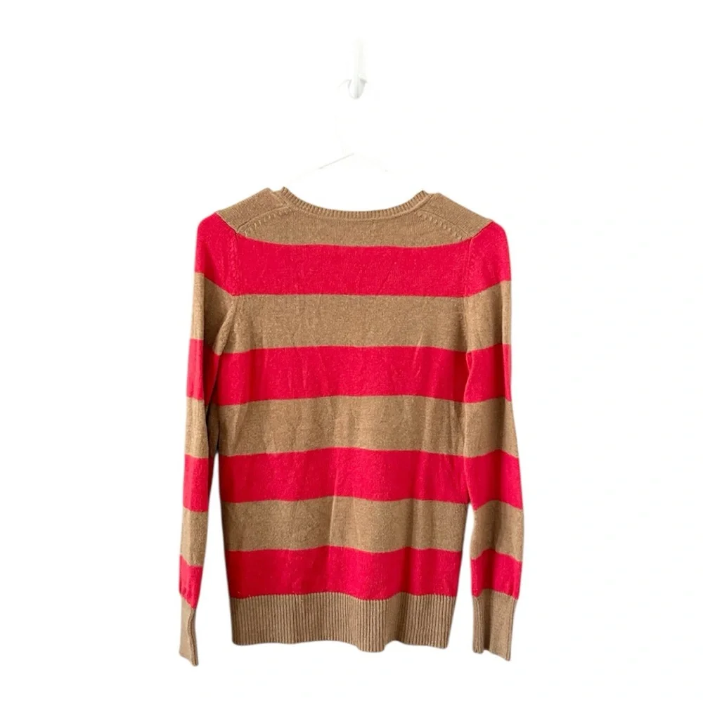 Gap Luxe Red and Tan V-Neck‎ Sweater Size Medium